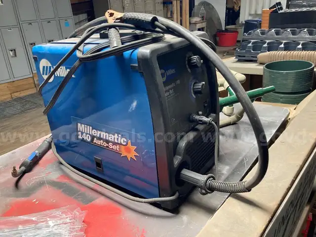 Millermatic 140 Auto-set Welder