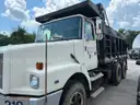 1995 Volvo/GM Tandem Axle
