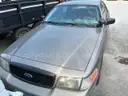 2004 Ford Crown Victoria