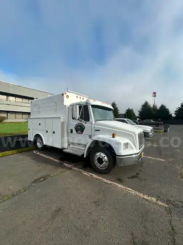 1998 Freightliner FL50 Service Body