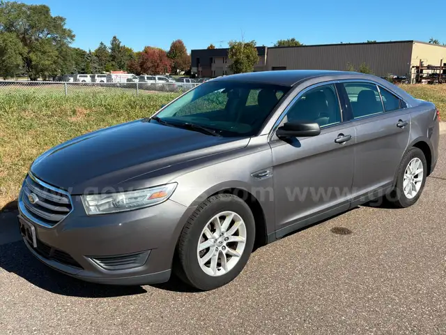 2013 Ford Taurus