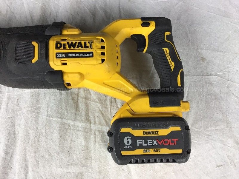 Dcs368 dewalt hot sale