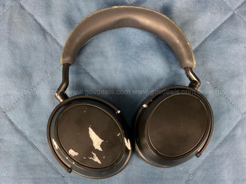 Sennheiser Momentum 4 Bluetooth Wireless Headphones | AllSurplus Sennheiser Momentum 4 Bluetooth Wireless Headphones | AllSurplus