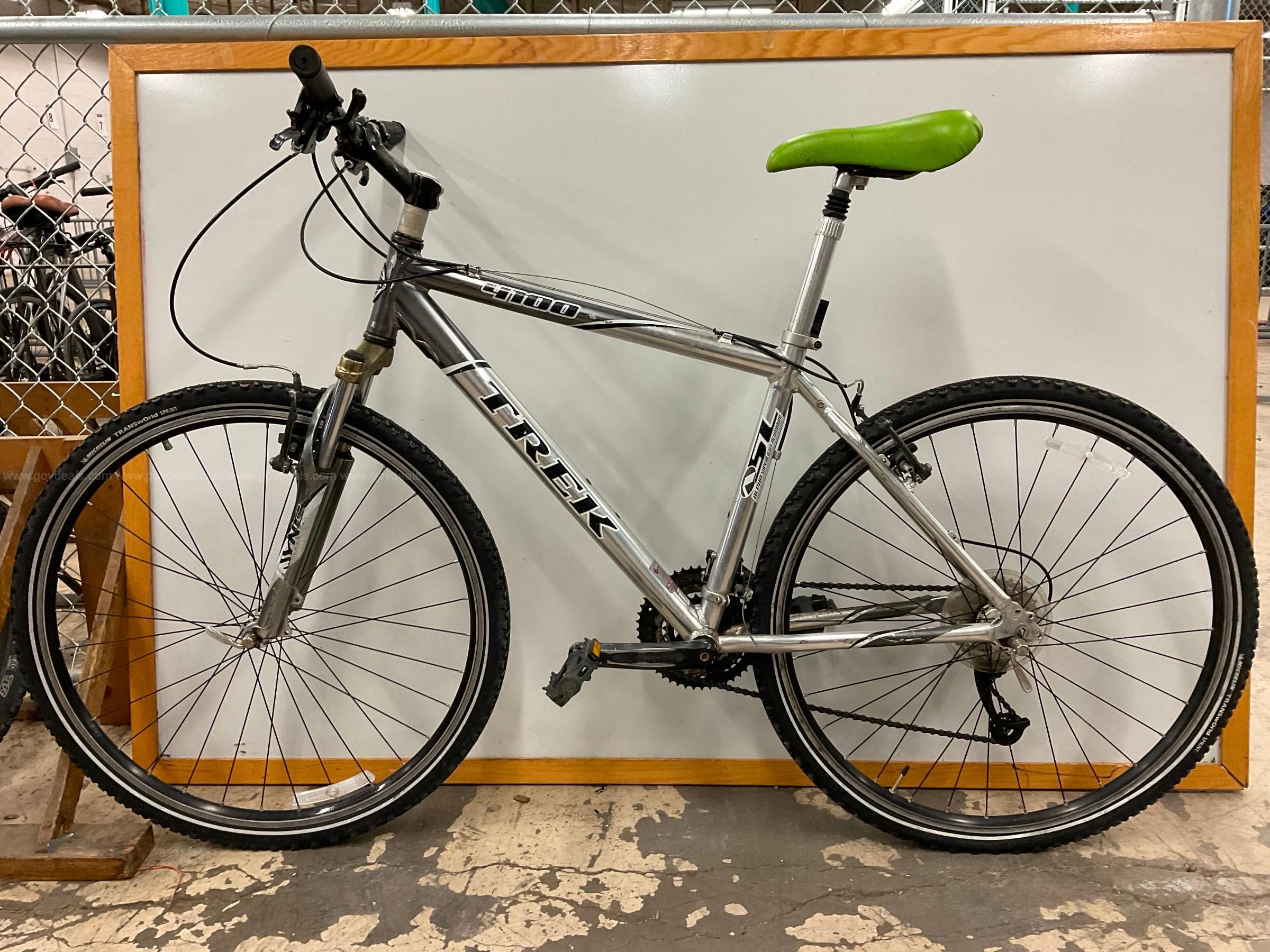 Trek discount 4100 bike