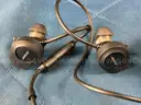 Bose SoundSport Bluetooth Earbuds with Case Model AI1, Powers On