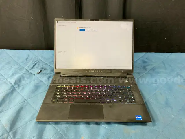 Alienware m16 R1 Gaming Laptop Model P124F (Possible Screen Damage) Powers On