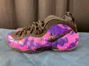 2 - Fashion Shoes Labeled Nike