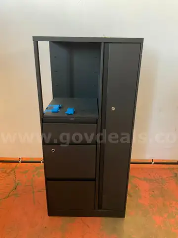 Steelcase Metal Wardrobe with Keys, 52&#x22; T x 24&#x22; W x 18&#x22; D (Missing 1 - Lock)