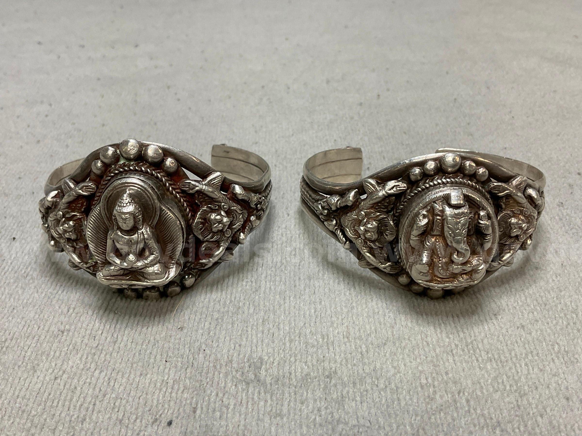 2 - Sterling Silver Bracelets, Total Weight 85g, Size 6.5