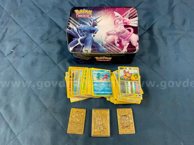 Lot of Pokemon Cards &#x26; Misc Pokemon Collectibles