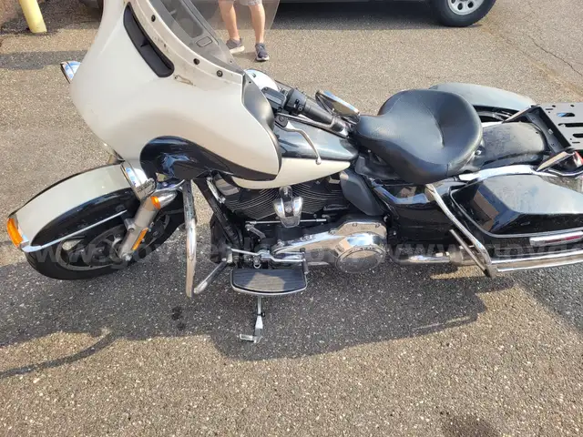 2017 Harley-Davidson FLHTP