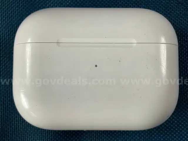 Apple AirPods Pro Gen 2 with MagSafe Charging Case (USB-C) Model A2968