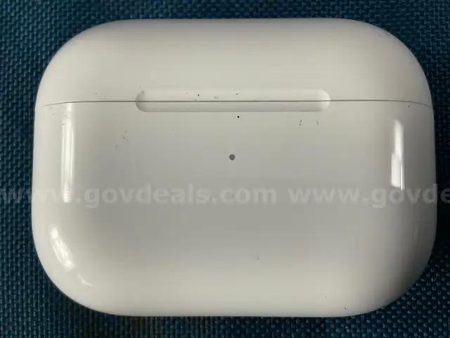 Apple AirPods Pro Gen 2 with MagSafe Charging Case (USB-C) Model A2968