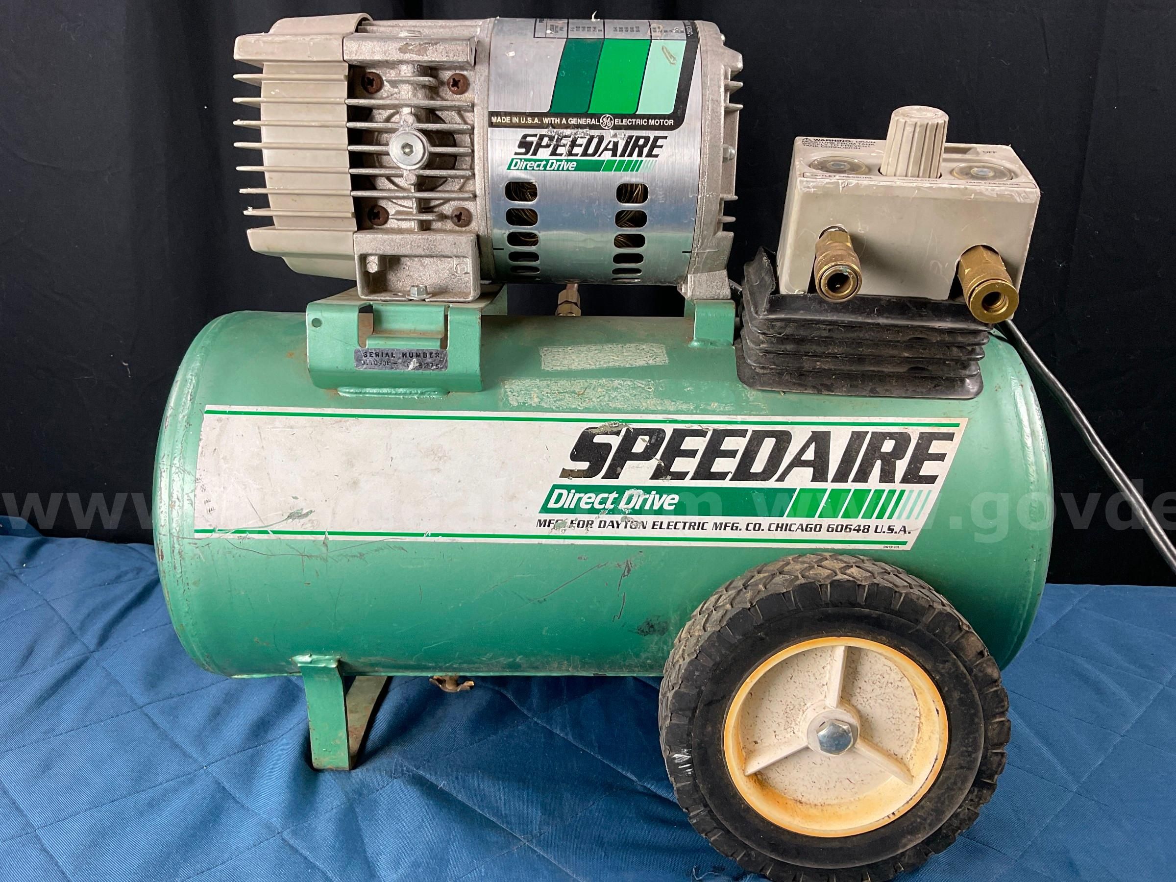 ARi ページ　3点 テーパーミラー ブラック ショート - Harley Davidson