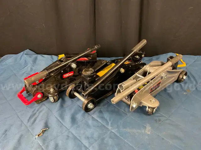 3 - Floor Jacks