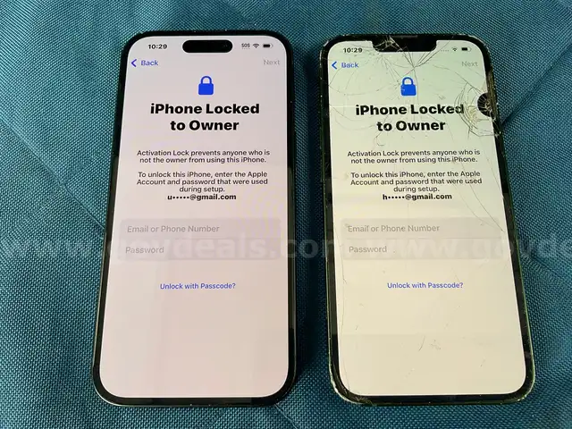 2 - Apple Cell Phones (User-Locked)