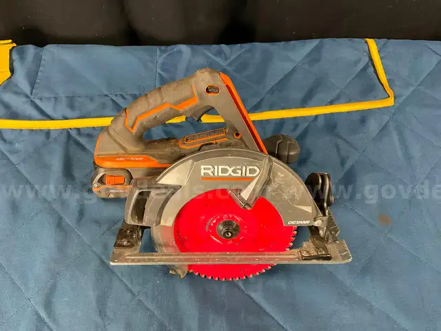 Ridgid Cordless Circular Saw, Model R8654 With Battery