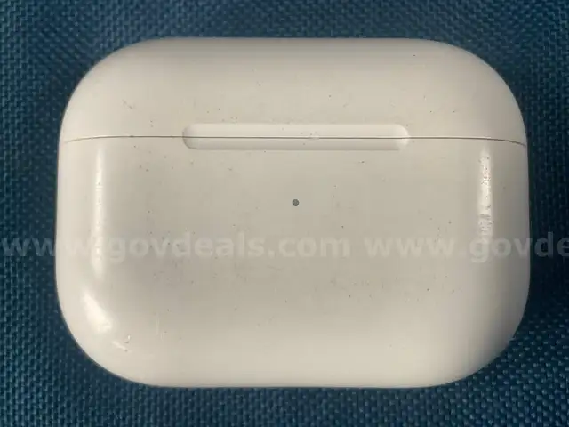 Apple AirPods Pro Gen 2 with MagSafe Charging Case (USB-C) Model A2968