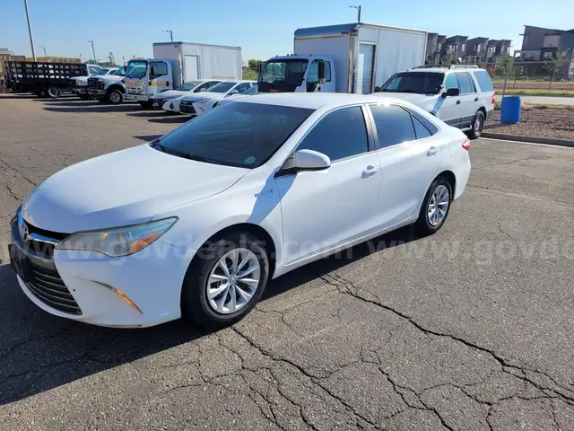 2015 Toyota Camry Hybrid