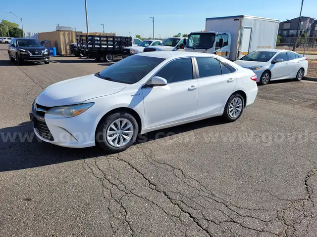 2015 Toyota Camry Hybrid