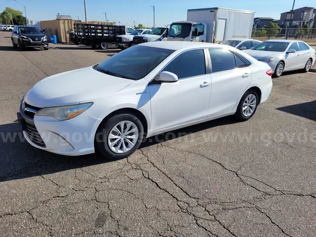 2015 Toyota Camry Hybrid