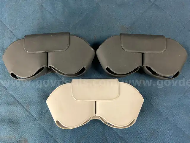 3 - Apple Airpods Max Cases