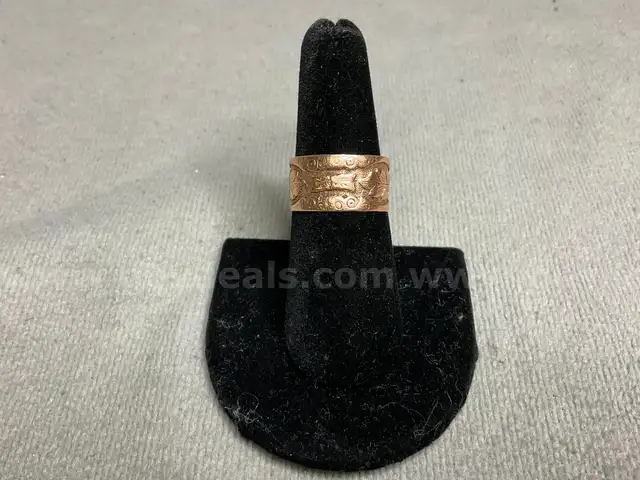 Gold Ring, Size 7, 4.38 Grams