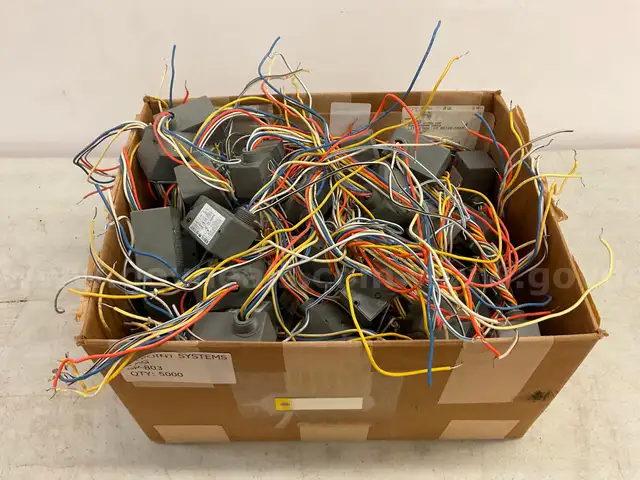 Lot of RIB RIBU1C Enclosed Pre-Wired Relays