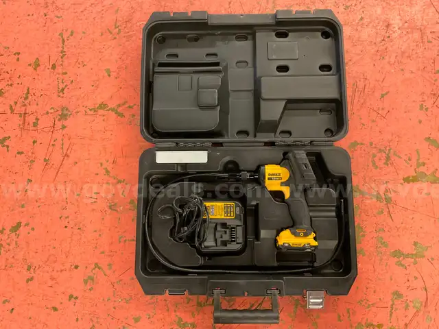 Dewalt Cordless Inspection Camera, Model DCT411 With Battery, Battery Charger &#x26; Case