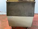 Ice-O-Matic ICE0250HT5 Ice Maker With Ice-O-Matic B40PPA Ice Bin