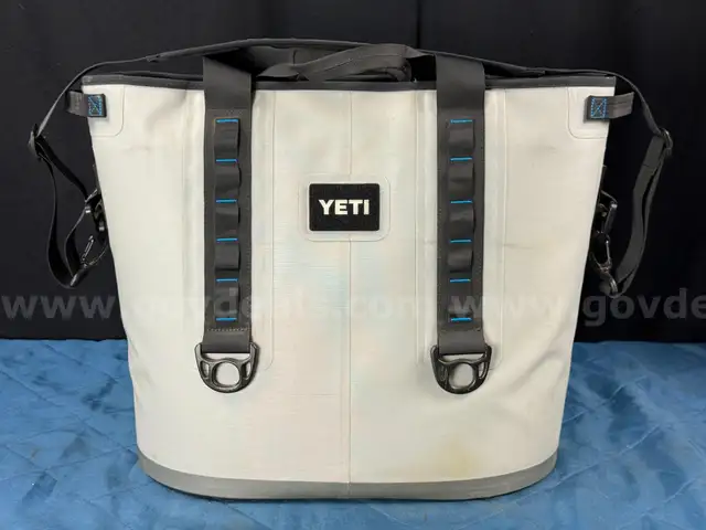 Yeti Hopper 40 Cooler Bag