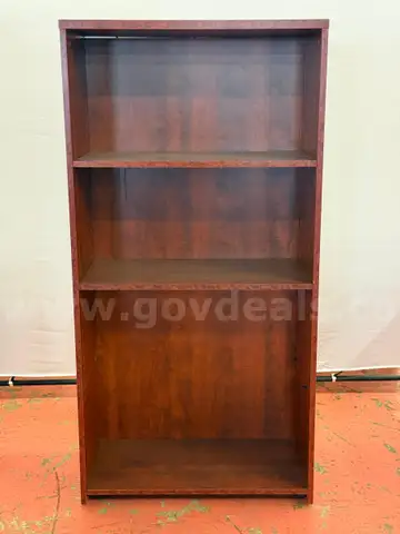 Wooden Bookshelf (D) 15&#x22; x (W) 30&#x22; x (H) 60&#x22;