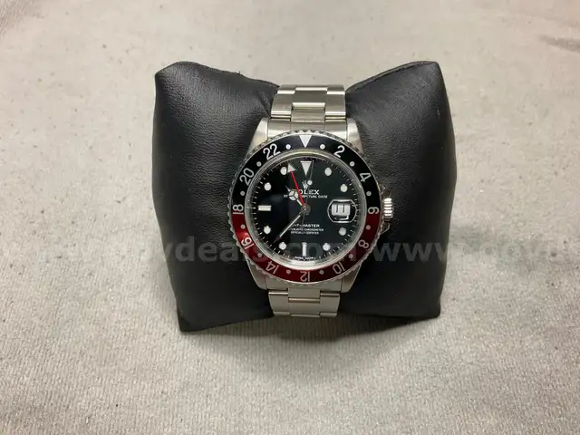 Rolex Perpetual Date GMT-Master Watch (Stuck Crown, Scratched Band)