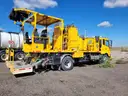 2013 UD UD3300K Paint Striper Truck