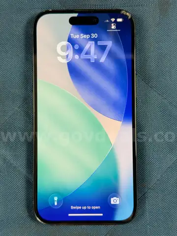 Apple iPhone 15 Model A2846 128 GB, IMEI: 354553492423777 (User Unlocked, Cracked Screen, Powers On)