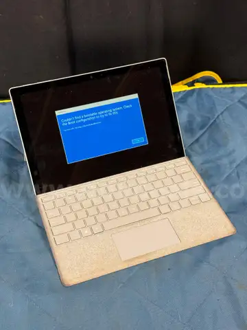 Microsoft Surface 1796 Laptop with Keyboard, Powers On