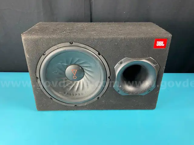 JBL BASSPRO 12" Amplified Ported Subwoofer in Enclosure, Untested