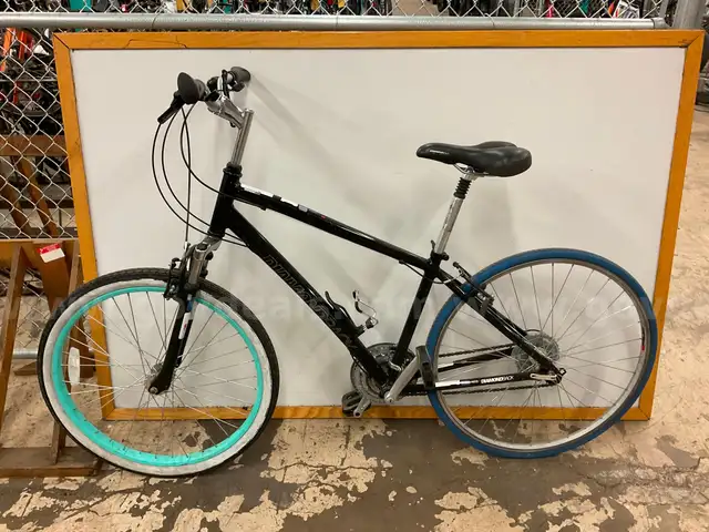 Diamondback Edgewood Bicycle, CT 17"
