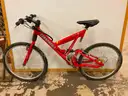 Cannondale SuperV 400 Bicycle, CT 21"