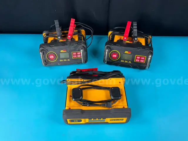 3 - Battery Chargers/Maintainers: DeWalt and Everstart, All Power On