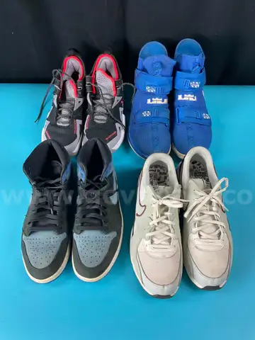 4 - Fashion Shoes Labeled Nike and Jordan