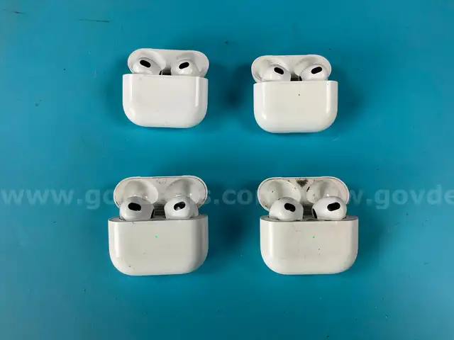 4 - Apple AirPods 3 with MagSafe Charging Case Model A2566, All Power On