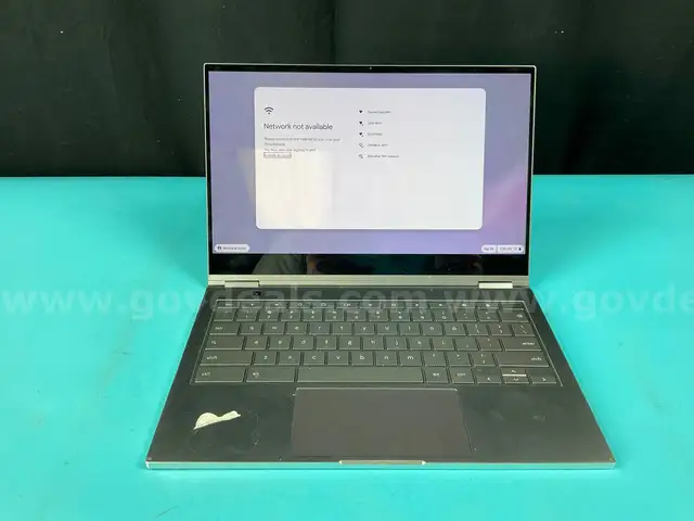 Samsung Chromebook Laptop Model XE930QCA, Powers On