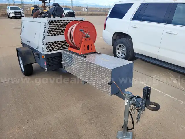 2011 Boss 200 CFM Air Compressor Trailer (CNG)