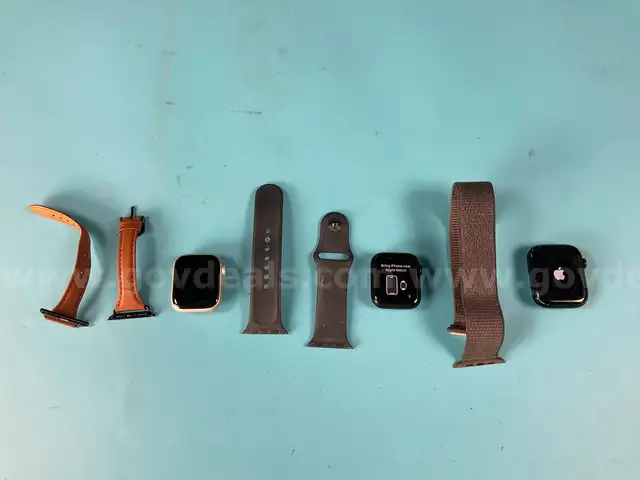 3 - Apple Watches with Bands (User Locked) All Power On (Some with Wear and Tear)