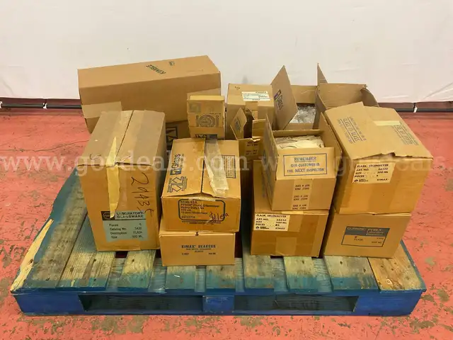 1 - Pallet of Misc. Laboratory Glassware from Kimble/Kimax and Corning/Pyrex