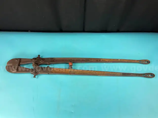 H. K. Porter Bolt Cutter Number 4, 43" Length