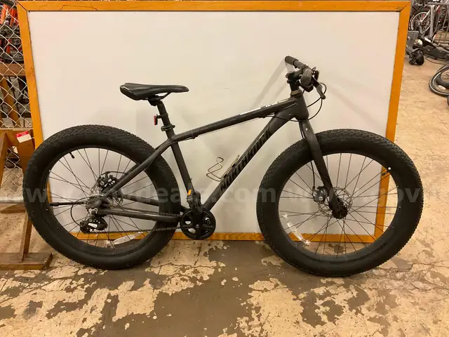 Northrock XC00 Bicycle, CT 18"