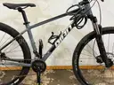 Giant Talon Bicycle, Frame Size M, CT 17.5"