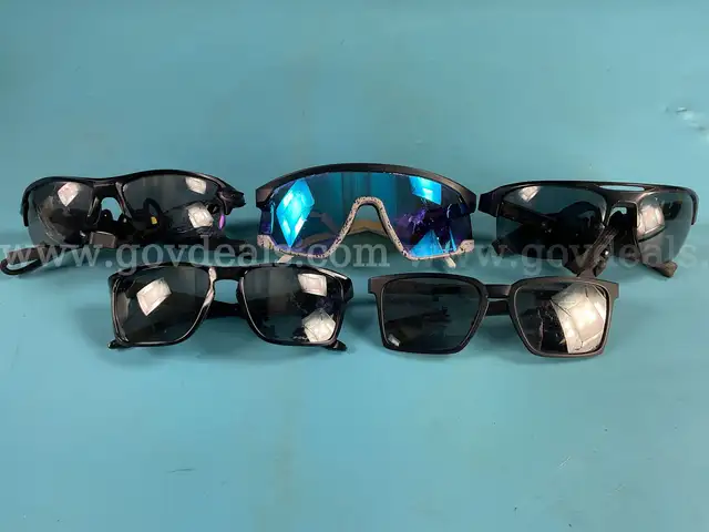 5 - Fashion Sunglasses Labeled as Oakley